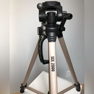 MX 2000 Adjustable Tripod to 62”